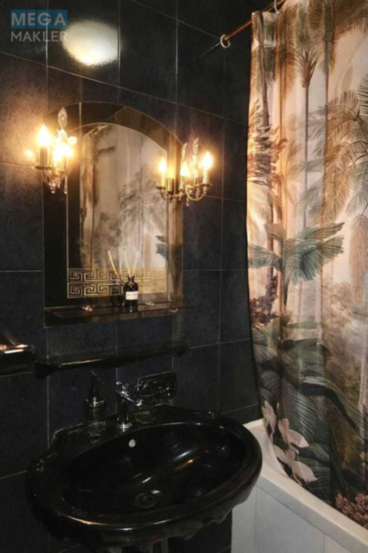 Оренда 3 кімнатної квартири, <a class="location-link" href="/kiev/" title="Недвижимость Київ">Київ</a>, <a class="location-link" href="/kiev/pecherskij/" title="Недвижимость Печерський район">Печерський р-н</a>, Михайла Бойчука вул., 4 (изображение 8)