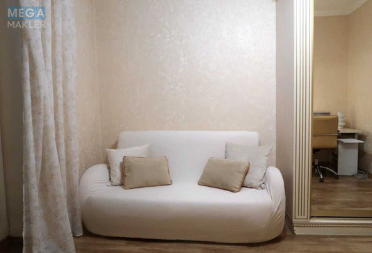 Оренда 3 кімнатної квартири, <a class="location-link" href="/kiev/" title="Недвижимость Київ">Київ</a>, <a class="location-link" href="/kiev/pecherskij/" title="Недвижимость Печерський район">Печерський р-н</a>, Михайла Бойчука вул., 4 (изображение 10)