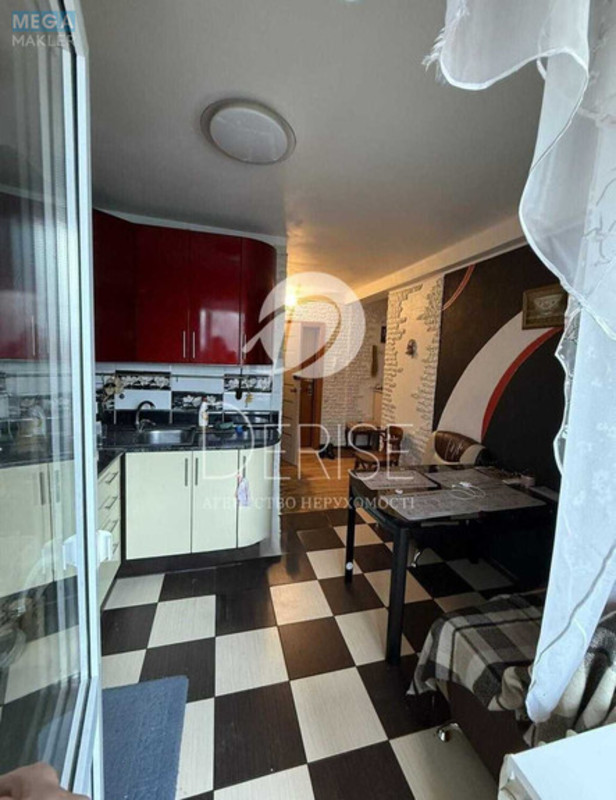 Продаж 2 кімнатної квартири (52,8/30/9,9), 4 пов. 9 пов. будинку, <a class="location-link" href="/kiev/" title="Недвижимость Київ">Київ</a>, <a class="location-link" href="/kiev/pecherskij/" title="Недвижимость Печерський район">Печерський р-н</a>, Професора Підвисоцького вул., 16 (изображение 4)