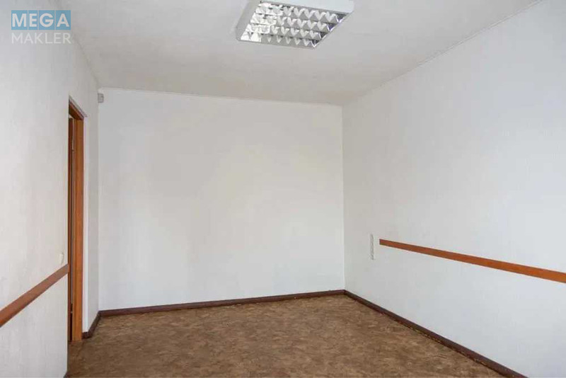 Оренда комерційної нерухомості, 47&nbsp;кв.м, под офис, <a class="location-link" href="/kiev/" title="Недвижимость Київ">Київ</a>, <a class="location-link" href="/kiev/pecherskij/" title="Недвижимость Печерський район">Печерський р-н</a>, Леси Украинки бульв., 19 (изображение 5)