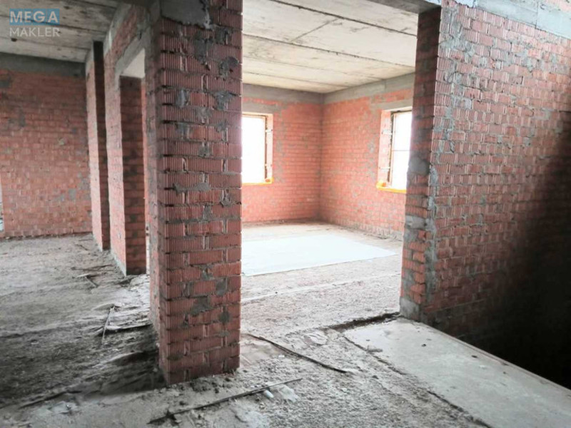 Продаж дома, 3&nbsp;поверху, 322&nbsp;кв.м, 5&nbsp;кімнат, ділянка 9&nbsp;соток, <a class="location-link" href="/dnepropetrovsk/" title="Недвижимость Дніпра">Дніпро</a>, Татарська, 175 (изображение 9)