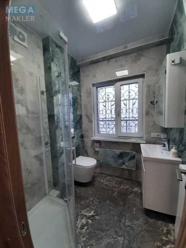 Оренда 1 кімнатної квартири, <a class="location-link" href="/kiev/" title="Недвижимость Київ">Київ</a>, <a class="location-link" href="/kiev/goloseevskij/" title="Недвижимость Голосіївський район">Голосіївський р-н</a>, Михаила Максимовича ул., 24 (изображение 13)