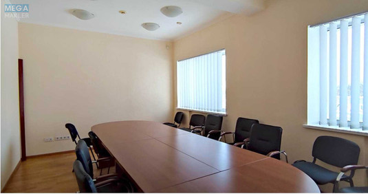 Продаж окремої будівлі/побудови, 3&nbsp;820&nbsp;кв.м, <a class="location-link" href="/kiev/" title="Недвижимость Київ">Київ</a>, <a class="location-link" href="/kiev/goloseevskij/" title="Недвижимость Голосеевский район">Голосеевский р-н</a>, Багговутівська вул., 17-21 (изображение 7)