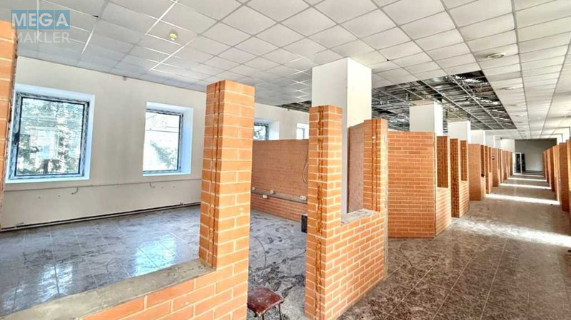 Оренда комерційної нерухомості, 734,30&nbsp;кв.м, под офис, <a class="location-link" href="/kiev/" title="Недвижимость Київ">Київ</a>, <a class="location-link" href="/kiev/obolonskij/" title="Недвижимость Оболонський район">Оболонський р-н</a>, Куренівська вул., 5/7 (изображение 4)