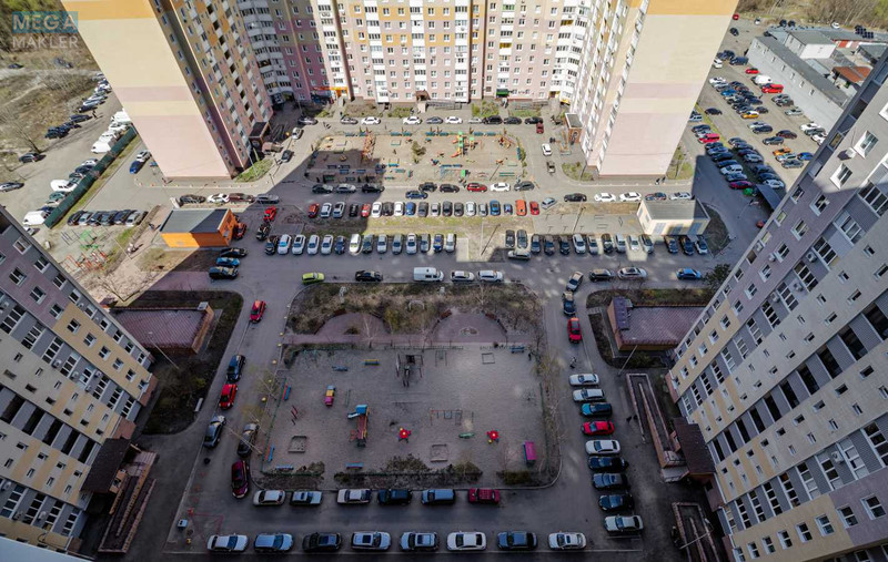 Продаж 3 кімнатної квартири (98/52/12), 20 пов. 20 пов. будинку, <a class="location-link" href="/kiev/" title="Недвижимость Київ">Київ</a>, <a class="location-link" href="/kiev/desnyanskij/" title="Недвижимость Деснянський район">Деснянський р-н</a>, Миколи Закревського вул., 97 (изображение 13)