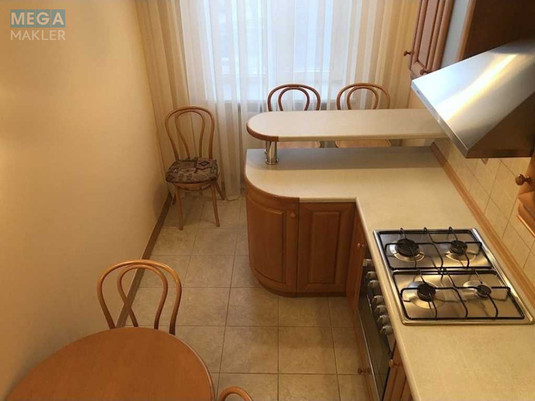 Оренда 2 кімнатної квартири, <a class="location-link" href="/kiev/" title="Недвижимость Київ">Київ</a>, <a class="location-link" href="/kiev/shevchenkovskij/" title="Недвижимость Шевченківський район">Шевченківський р-н</a>, Воровского ул., 38 (изображение 3)