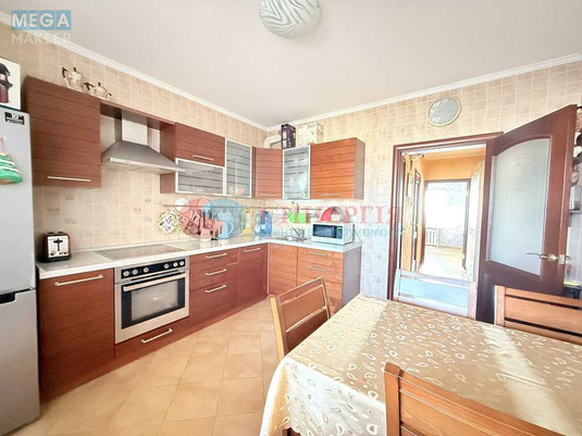 Продаж 3 кімнатної квартири (93/47/11), 14 пов. 16 пов. будинку, <a class="location-link" href="/kiev/" title="Недвижимость Київ">Київ</a>, <a class="location-link" href="/kiev/obolonskij/" title="Недвижимость Оболонський район">Оболонський р-н</a>, Маршала Тимошенка вул., 15Г (изображение 2)