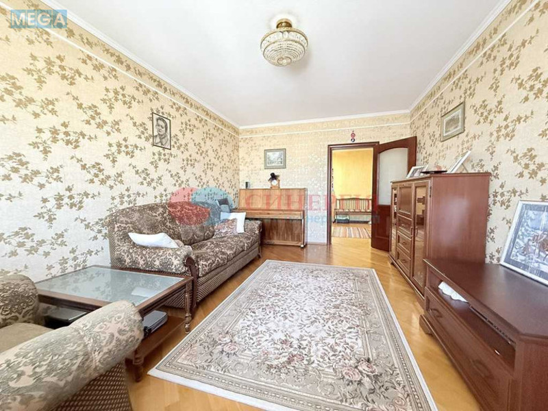 Продаж 3 кімнатної квартири (93/47/11), 14 пов. 16 пов. будинку, <a class="location-link" href="/kiev/" title="Недвижимость Київ">Київ</a>, <a class="location-link" href="/kiev/obolonskij/" title="Недвижимость Оболонський район">Оболонський р-н</a>, Маршала Тимошенка вул., 15Г (изображение 7)