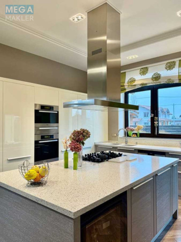 Продаж дома, 2&nbsp;поверху, 560&nbsp;кв.м, 10&nbsp;кімнат, ділянка 50&nbsp;соток, <a class="location-link" href="/kiev/" title="Недвижимость Київ">Київ</a>, <a class="location-link" href="/kiev/darnickij/" title="Недвижимость Дарницький район">Дарницький р-н</a>, Центральная ул. (изображение 6)