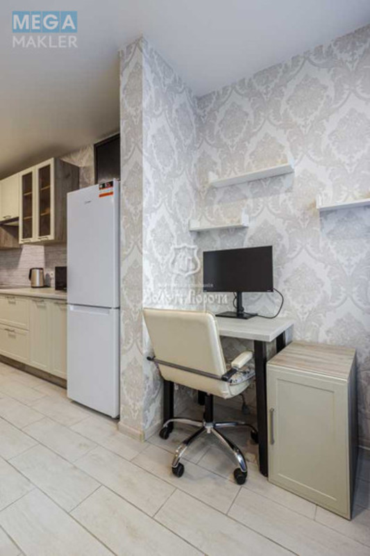 Продаж 1 кімнатної квартири (35,6/16/9), 12 пов. 27 пов. будинку, <a class="location-link" href="/kiev/" title="Недвижимость Київ">Київ</a>, <a class="location-link" href="/kiev/solomenskij/" title="Недвижимость Солом'янський район">Солом'янський р-н</a>, Володимира Брожка вул., 70 (изображение 8)