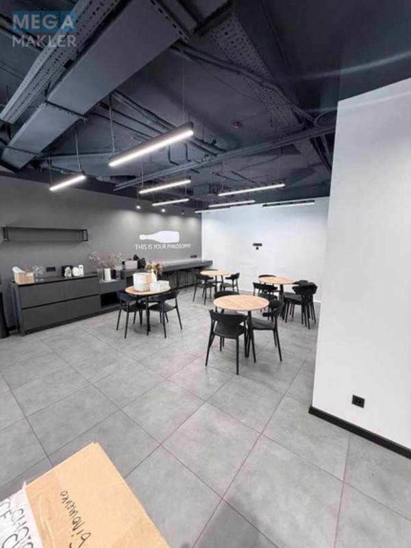 Оренда окремої будівлі/побудови, 100&nbsp;кв.м, <a class="location-link" href="/kiev/" title="Недвижимость Київ">Київ</a>, <a class="location-link" href="/kiev/shevchenkovskij/" title="Недвижимость Шевченківський район">Шевченківський р-н</a>, Тараса Шевченка бульв., 37/122 (изображение 4)