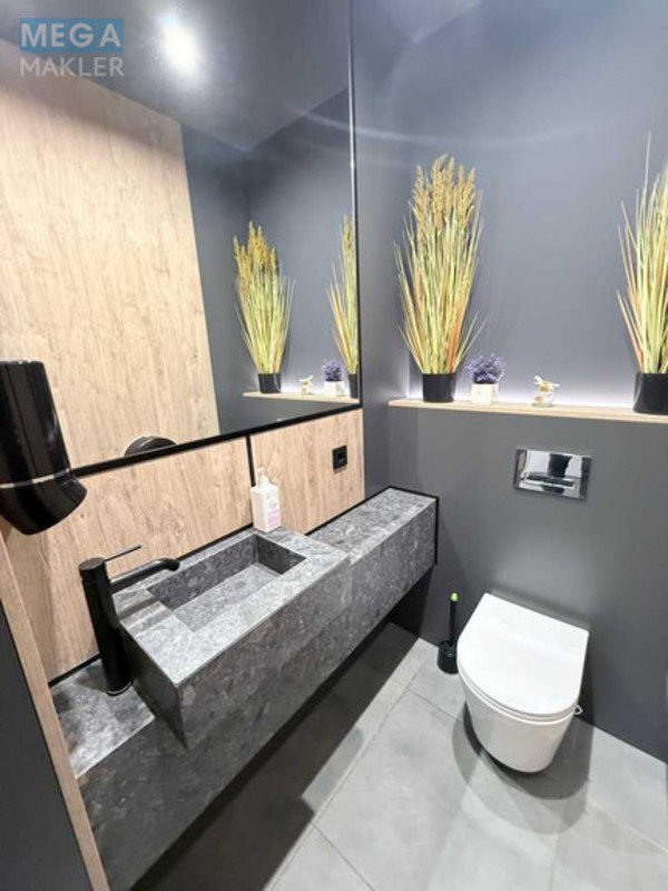 Оренда окремої будівлі/побудови, 100&nbsp;кв.м, <a class="location-link" href="/kiev/" title="Недвижимость Київ">Київ</a>, <a class="location-link" href="/kiev/shevchenkovskij/" title="Недвижимость Шевченківський район">Шевченківський р-н</a>, Тараса Шевченка бульв., 37/122 (изображение 8)