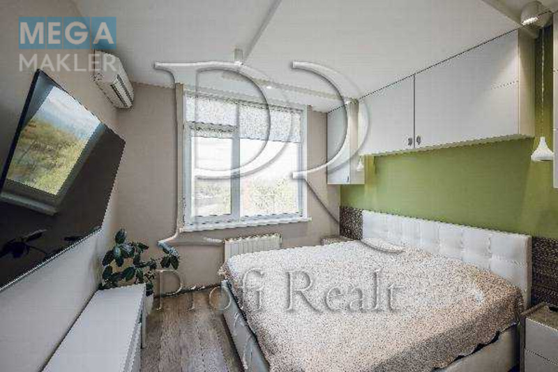 Продаж 1 кімнатної квартири (46/20/16), 6 пов. 8 пов. будинку, <a class="location-link" href="/kiev/" title="Недвижимость Київ">Київ</a>, <a class="location-link" href="/kiev/goloseevskij/" title="Недвижимость Голосіївський район">Голосіївський р-н</a>, Набережно-Корчуватська вулиця, 27 (изображение 8)