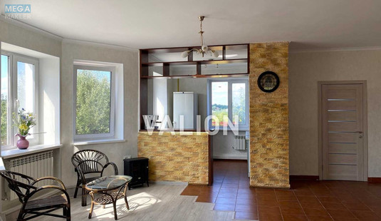 Продаж дома, 2&nbsp;поверху, 173&nbsp;кв.м, 6&nbsp;кімнат, ділянка 36&nbsp;соток, <a class="location-link" href="/bogdanovka-selo-kv-brovarskij-rajon/" title="Недвижимость Богданівка">Богданівка</a>, Богдана Хмельницкого, 202 (изображение 7)