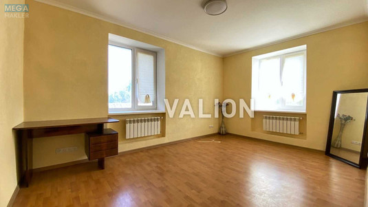 Продаж дома, 2&nbsp;поверху, 173&nbsp;кв.м, 6&nbsp;кімнат, ділянка 36&nbsp;соток, <a class="location-link" href="/bogdanovka-selo-kv-brovarskij-rajon/" title="Недвижимость Богданівка">Богданівка</a>, Богдана Хмельницкого, 202 (изображение 14)