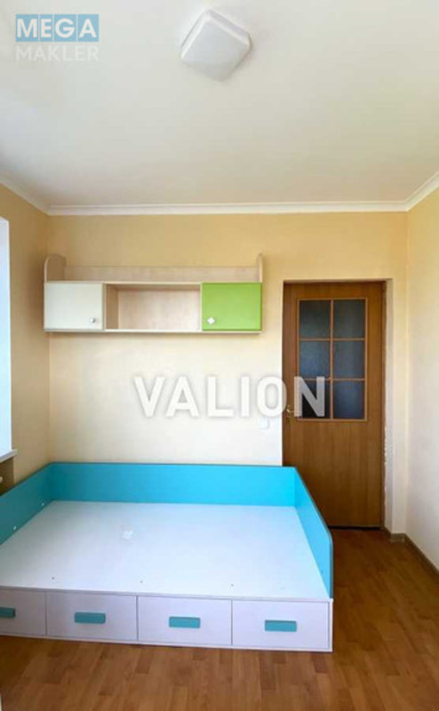 Продаж дома, 2&nbsp;поверху, 173&nbsp;кв.м, 6&nbsp;кімнат, ділянка 36&nbsp;соток, <a class="location-link" href="/bogdanovka-selo-kv-brovarskij-rajon/" title="Недвижимость Богданівка">Богданівка</a>, Богдана Хмельницкого, 202 (изображение 17)