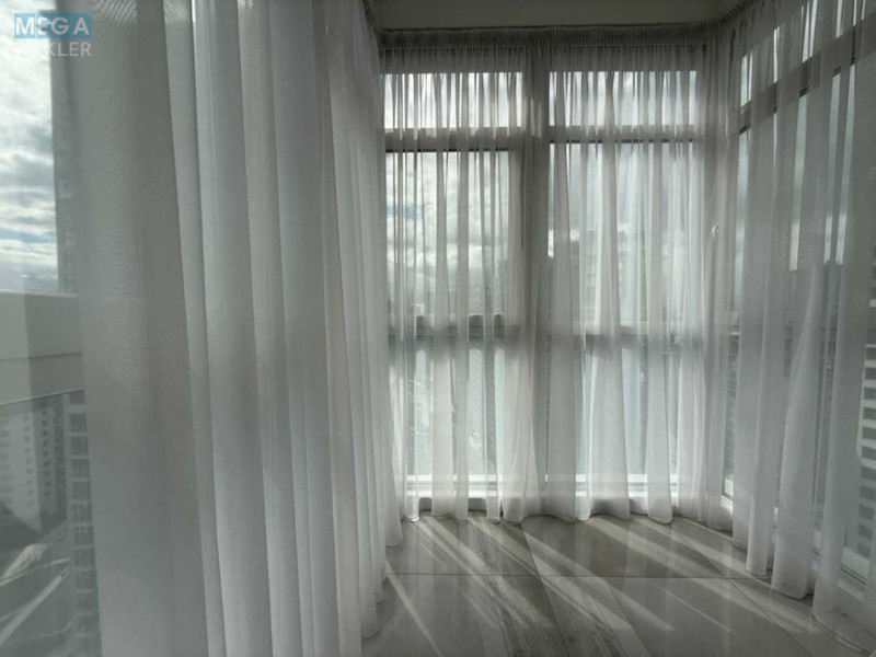 Оренда 4 кімнатні квартири, <a class="location-link" href="/kiev/" title="Недвижимость Київ">Київ</a>, <a class="location-link" href="/kiev/pecherskij/" title="Недвижимость Печерський район">Печерський р-н</a>, Драгомирова вул., 9 (изображение 5)