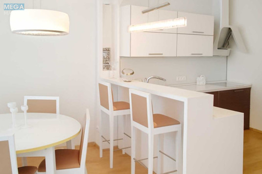 Оренда 3 кімнатної квартири, <a class="location-link" href="/kiev/" title="Недвижимость Київ">Київ</a>, <a class="location-link" href="/kiev/goloseevskij/" title="Недвижимость Голосіївський район">Голосіївський р-н</a>, Михайла Ломоносова вул., 56 (изображение 4)