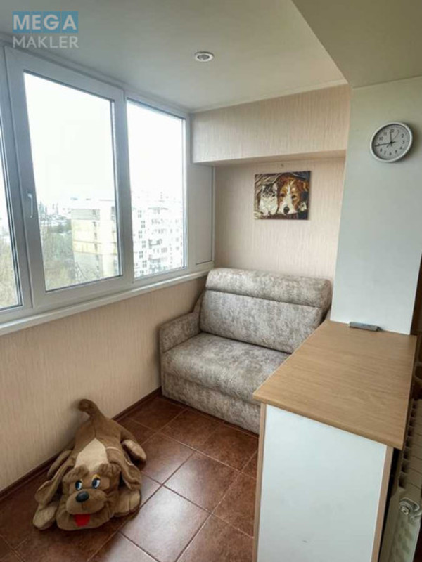 Оренда 2 кімнатної квартири, <a class="location-link" href="/kiev/" title="Недвижимость Київ">Київ</a>, <a class="location-link" href="/kiev/solomenskij/" title="Недвижимость Солом'янський район">Солом'янський р-н</a>, Юліуса Фучика вул., 13 (изображение 3)