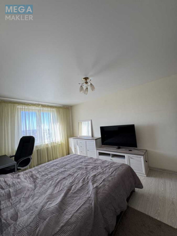 Продаж 3 кімнатної квартири (98,2/52/11,6), 11 пов. 22 пов. будинку, <a class="location-link" href="/kiev/" title="Недвижимость Київ">Київ</a>, <a class="location-link" href="/kiev/darnickij/" title="Недвижимость Дарницький район">Дарницький р-н</a>, Григорія Ващенка вул., 1 (изображение 11)