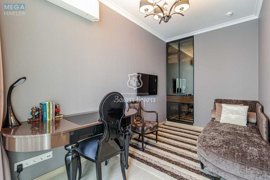 Продаж 5 кімнатної квартири (228/126/21,8), 3 пов. 15 пов. будинку, <a class="location-link" href="/kiev/" title="Недвижимость Київ">Київ</a>, <a class="location-link" href="/kiev/pecherskij/" title="Недвижимость Печерський район">Печерський р-н</a>, Саперне Поле вул., 3 (изображение 10)