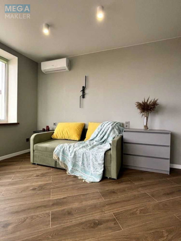 Продаж 1 кімнатної квартири (27/?/8), 3 пов. 4 пов. будинку, <a class="location-link" href="/sofievskaya-borshagovka/" title="Недвижимость Софіївська Борщагівка">Софіївська Борщагівка</a>, Героїв Небесної Сотні, 16/10 (изображение 8)