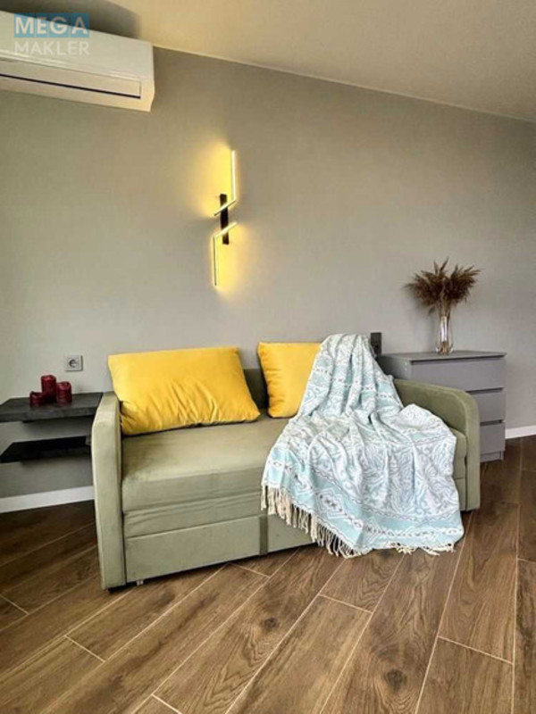 Продаж 1 кімнатної квартири (27/?/8), 3 пов. 4 пов. будинку, <a class="location-link" href="/sofievskaya-borshagovka/" title="Недвижимость Софіївська Борщагівка">Софіївська Борщагівка</a>, Героїв Небесної Сотні, 16/10 (изображение 9)