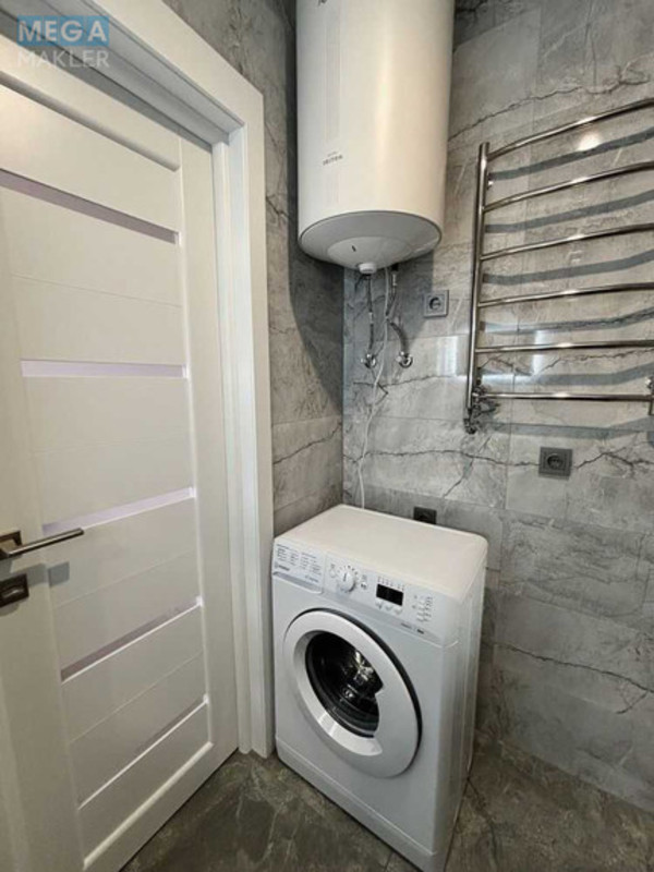 Продаж 1 кімнатної квартири (27/?/8), 3 пов. 4 пов. будинку, <a class="location-link" href="/sofievskaya-borshagovka/" title="Недвижимость Софіївська Борщагівка">Софіївська Борщагівка</a>, Героїв Небесної Сотні, 16/10 (изображение 15)