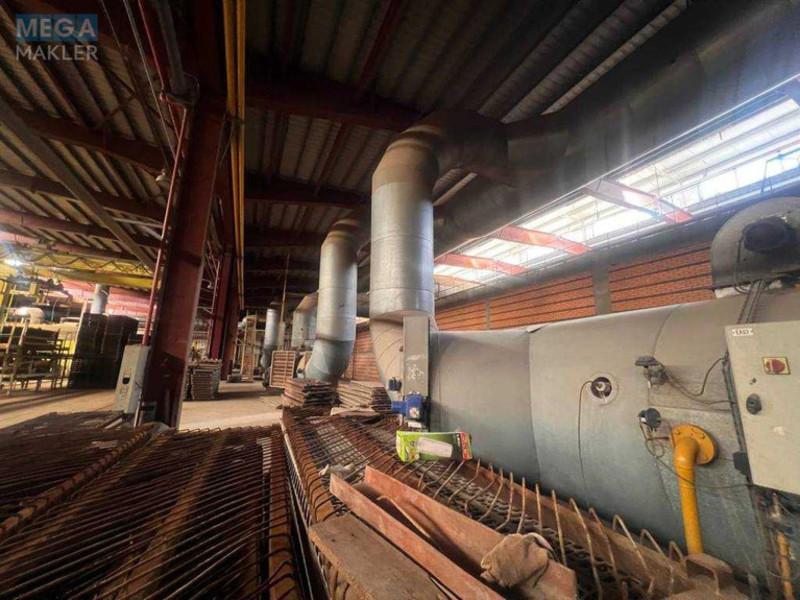 Продаж комерційної нерухомості, 15&nbsp;906,40&nbsp;кв.м, <a class="location-link" href="/ozera-selo-kv/" title="Недвижимость Озера">Озера</a>, Партизанська, 71 (изображение 2)