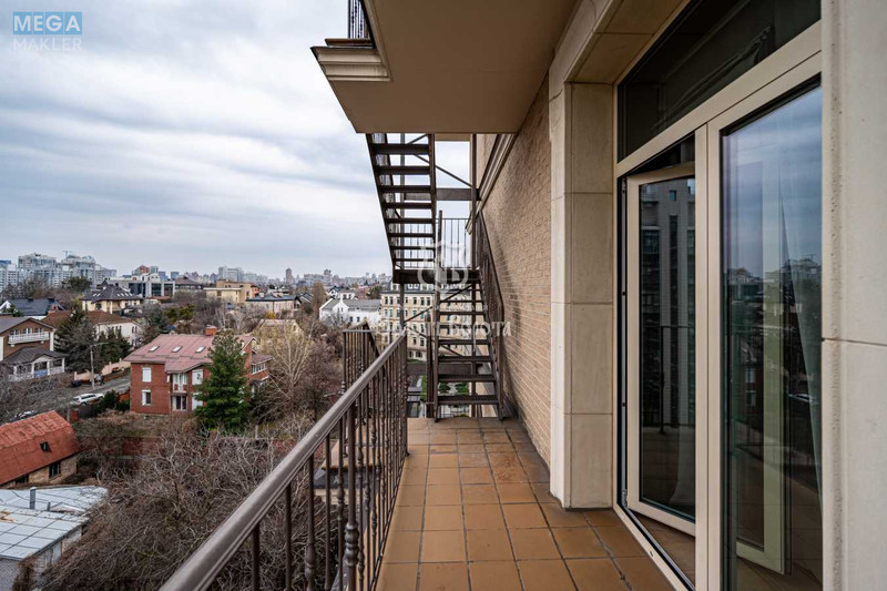 Продаж 3 кімнатної квартири (115,8/58,3/15,8), 6 пов. 9 пов. будинку, <a class="location-link" href="/kiev/" title="Недвижимость Київ">Київ</a>, <a class="location-link" href="/kiev/pecherskij/" title="Недвижимость Печерський район">Печерський р-н</a>, Новоселицька вул., 10 (изображение 7)