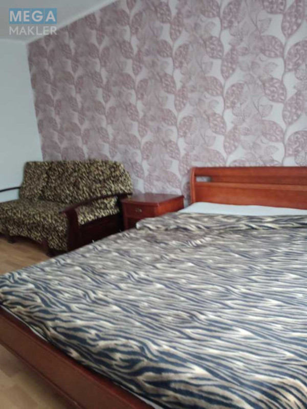 Оренда 1 кімнатної квартири, <a class="location-link" href="/kiev/" title="Недвижимость Київ">Київ</a>, <a class="location-link" href="/kiev/svyatoshinskij/" title="Недвижимость Святошинський район">Святошинський р-н</a>, Олевская ул., 7 (изображение 2)