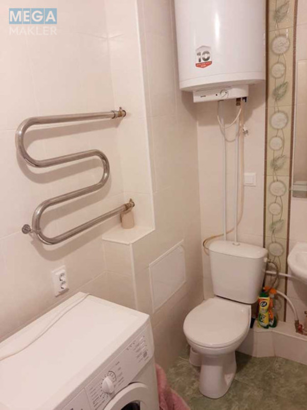 Оренда 1 кімнатної квартири, <a class="location-link" href="/kiev/" title="Недвижимость Київ">Київ</a>, <a class="location-link" href="/kiev/svyatoshinskij/" title="Недвижимость Святошинський район">Святошинський р-н</a>, Олевская ул., 7 (изображение 6)