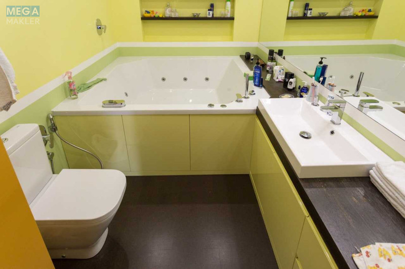 Продаж 3 кімнатної квартири (85/33,3/43,1), 17 пов. 23 пов. будинку, <a class="location-link" href="/kiev/" title="Недвижимость Київ">Київ</a>, <a class="location-link" href="/kiev/solomenskij/" title="Недвижимость Солом'янський район">Солом'янський р-н</a>, Ушинського вул., 14б (изображение 9)