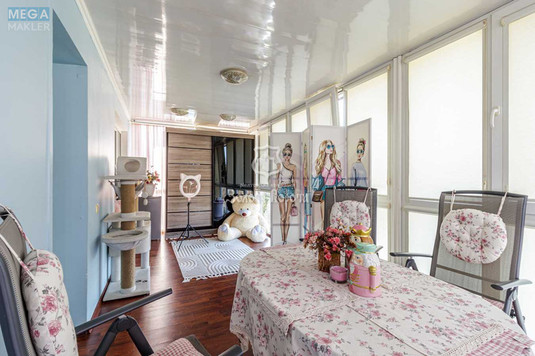 Продаж дома, 5&nbsp;поверхів, 173&nbsp;кв.м, 5&nbsp;кімнат, ділянка 5&nbsp;соток, <a class="location-link" href="/kiev/" title="Недвижимость Київ">Київ</a>, <a class="location-link" href="/kiev/darnickij/" title="Недвижимость Дарницький район">Дарницький р-н</a>, 1-а Садова вул., 3 (изображение 9)