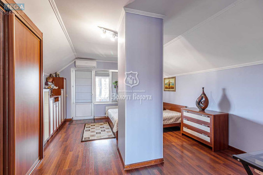 Продаж дома, 5&nbsp;поверхів, 173&nbsp;кв.м, 5&nbsp;кімнат, ділянка 5&nbsp;соток, <a class="location-link" href="/kiev/" title="Недвижимость Київ">Київ</a>, <a class="location-link" href="/kiev/darnickij/" title="Недвижимость Дарницький район">Дарницький р-н</a>, 1-а Садова вул., 3 (изображение 16)