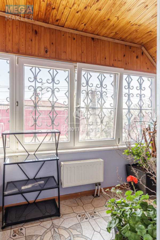 Продаж дома, 5&nbsp;поверхів, 173&nbsp;кв.м, 5&nbsp;кімнат, ділянка 5&nbsp;соток, <a class="location-link" href="/kiev/" title="Недвижимость Київ">Київ</a>, <a class="location-link" href="/kiev/darnickij/" title="Недвижимость Дарницький район">Дарницький р-н</a>, 1-а Садова вул., 3 (изображение 17)