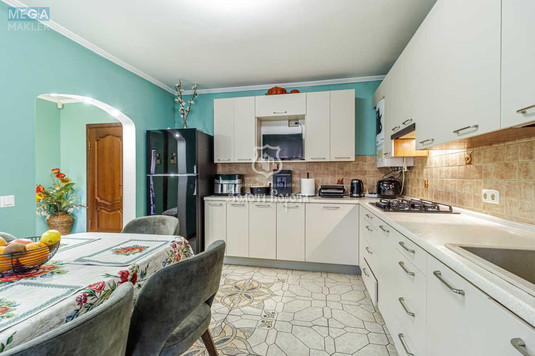 Продаж дома, 5&nbsp;поверхів, 173&nbsp;кв.м, 5&nbsp;кімнат, ділянка 5&nbsp;соток, <a class="location-link" href="/kiev/" title="Недвижимость Київ">Київ</a>, <a class="location-link" href="/kiev/darnickij/" title="Недвижимость Дарницький район">Дарницький р-н</a>, 1-а Садова вул., 3 (изображение 19)