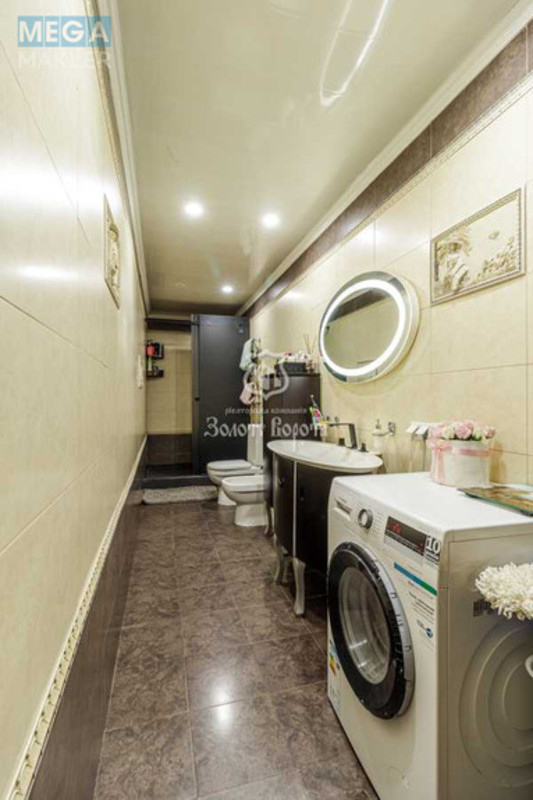 Продаж дома, 5&nbsp;поверхів, 173&nbsp;кв.м, 5&nbsp;кімнат, ділянка 5&nbsp;соток, <a class="location-link" href="/kiev/" title="Недвижимость Київ">Київ</a>, <a class="location-link" href="/kiev/darnickij/" title="Недвижимость Дарницький район">Дарницький р-н</a>, 1-а Садова вул., 3 (изображение 20)