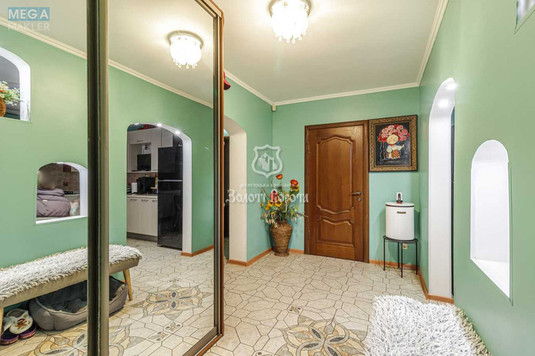 Продаж дома, 5&nbsp;поверхів, 173&nbsp;кв.м, 5&nbsp;кімнат, ділянка 5&nbsp;соток, <a class="location-link" href="/kiev/" title="Недвижимость Київ">Київ</a>, <a class="location-link" href="/kiev/darnickij/" title="Недвижимость Дарницький район">Дарницький р-н</a>, 1-а Садова вул., 3 (изображение 23)