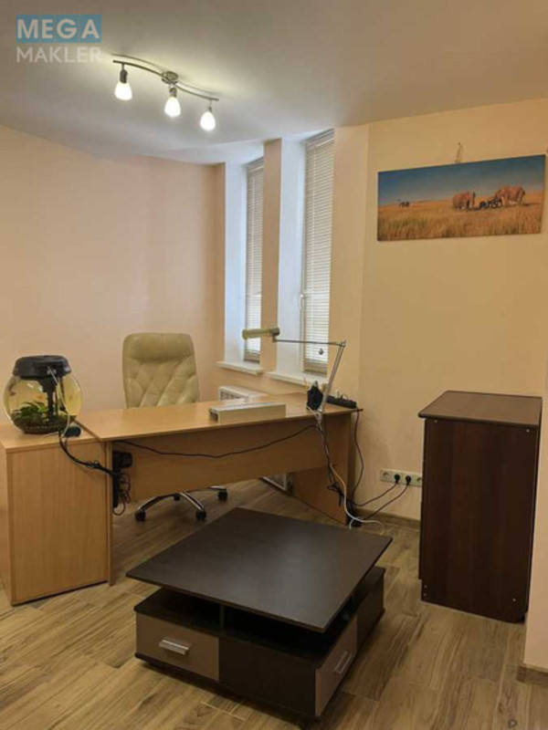 Оренда комерційної нерухомості, 80&nbsp;кв.м, под офис, <a class="location-link" href="/kiev/" title="Недвижимость Київ">Київ</a>, <a class="location-link" href="/kiev/darnickij/" title="Недвижимость Дарницький район">Дарницький р-н</a>, Срібнокільська вул., 22 (изображение 14)