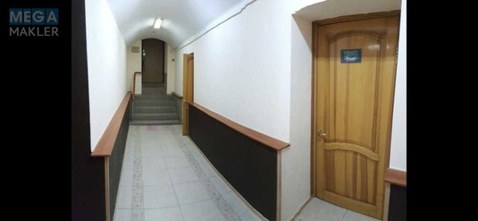 Оренда комерційної нерухомості, 17&nbsp;кв.м, под офис, <a class="location-link" href="/kiev/" title="Недвижимость Київ">Київ</a>, <a class="location-link" href="/kiev/podolskij/" title="Недвижимость Подільський район">Подільський р-н</a>, Григория Сковороды ул., 7 (изображение 4)