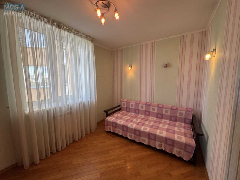 Продаж 2 кімнатної квартири (65/40/10), 17 пов. 23 пов. будинку, <a class="location-link" href="/kiev/" title="Недвижимость Київ">Київ</a>, <a class="location-link" href="/kiev/goloseevskij/" title="Недвижимость Голосіївський район">Голосіївський р-н</a>, Саперно-Слобідський проїзд, 22 (изображение 18)