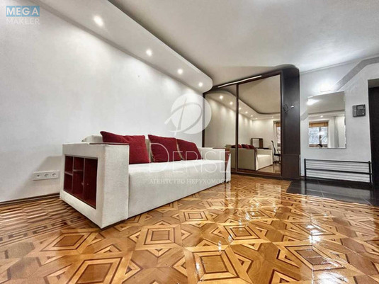 Продаж 1 кімнатної квартири (41/31/8), 2 пов. 9 пов. будинку, <a class="location-link" href="/kiev/" title="Недвижимость Київ">Київ</a>, <a class="location-link" href="/kiev/pecherskij/" title="Недвижимость Печерський район">Печерський р-н</a>, Предславинська вул., 51 (изображение 3)