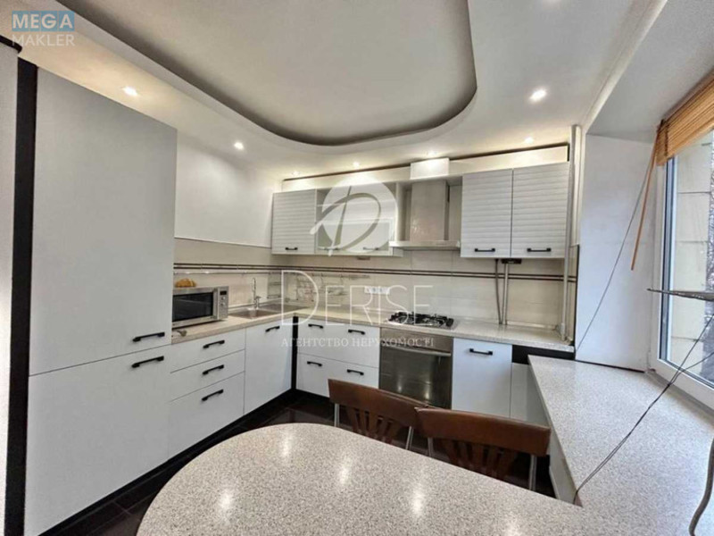 Продаж 1 кімнатної квартири (41/31/8), 2 пов. 9 пов. будинку, <a class="location-link" href="/kiev/" title="Недвижимость Київ">Київ</a>, <a class="location-link" href="/kiev/pecherskij/" title="Недвижимость Печерський район">Печерський р-н</a>, Предславинська вул., 51 (изображение 12)