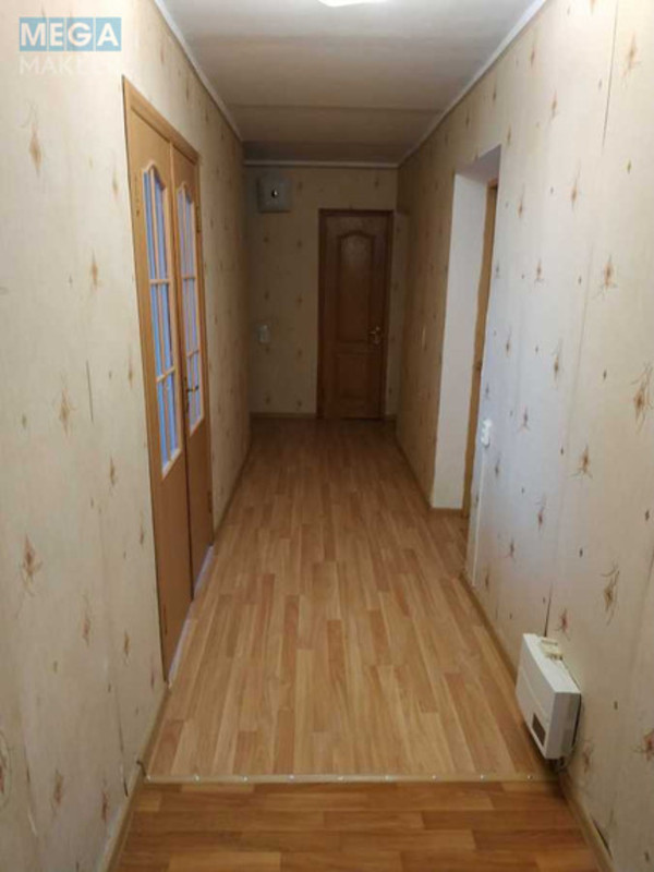 Оренда 4 кімнатні квартири, <a class="location-link" href="/odessa/" title="Недвижимость Одеса">Одеса</a>, <a class="location-link" href="/odessa/malinovskij/" title="Недвижимость Малиновський район">Малиновський р-н</a>, Малиновского, 16 (изображение 2)