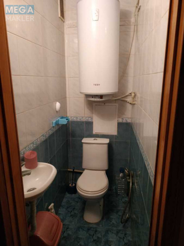 Оренда 4 кімнатні квартири, <a class="location-link" href="/odessa/" title="Недвижимость Одеса">Одеса</a>, <a class="location-link" href="/odessa/malinovskij/" title="Недвижимость Малиновський район">Малиновський р-н</a>, Малиновского, 16 (изображение 5)