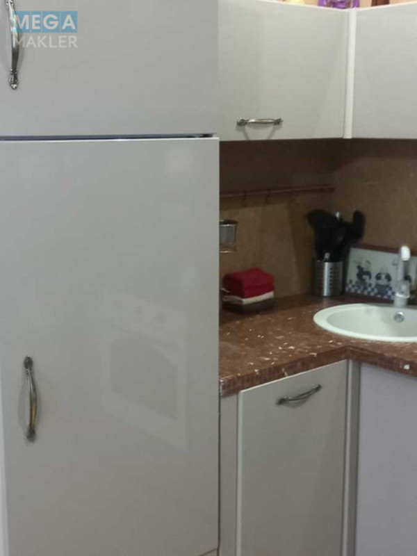 Оренда 1 кімнатної квартири, <a class="location-link" href="/kiev/" title="Недвижимость Київ">Київ</a>, <a class="location-link" href="/kiev/solomenskij/" title="Недвижимость Солом'янський район">Солом'янський р-н</a>, Лобановского просп., 4Г (изображение 4)