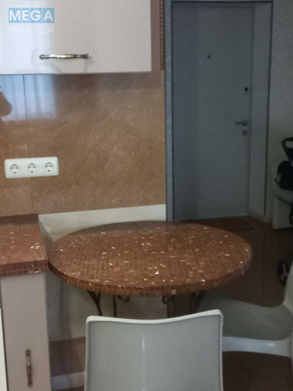 Оренда 1 кімнатної квартири, <a class="location-link" href="/kiev/" title="Недвижимость Київ">Київ</a>, <a class="location-link" href="/kiev/solomenskij/" title="Недвижимость Солом'янський район">Солом'янський р-н</a>, Лобановского просп., 4Г (изображение 7)