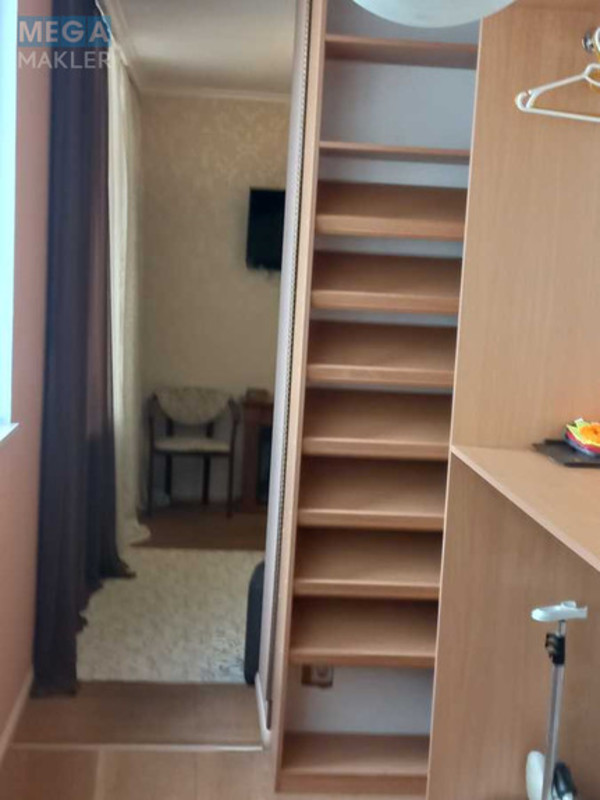 Оренда 1 кімнатної квартири, <a class="location-link" href="/kiev/" title="Недвижимость Київ">Київ</a>, <a class="location-link" href="/kiev/solomenskij/" title="Недвижимость Солом'янський район">Солом'янський р-н</a>, Лобановского просп., 4Г (изображение 11)