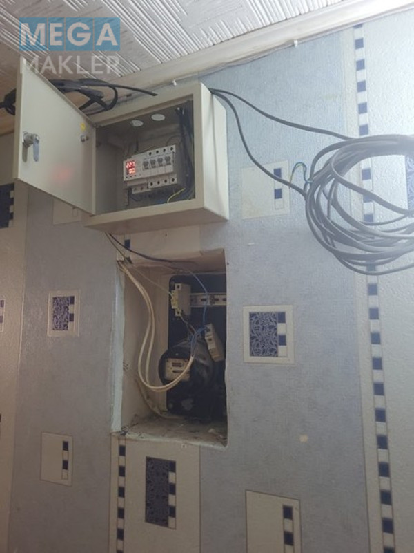 Продаж 2 кімнатної квартири (47/29/6), 3 пов. 4 пов. будинку, <a class="location-link" href="/brovary/" title="Недвижимость Бровари">Бровари</a>, онікієнка 12 (изображение 4)